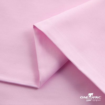 Ткань сорочечная Альто, 115 г/м2, 58% пэ,42% хл, окрашенный, шир.150 см, цв. 2-розовый (арт.101) - купить в Уфе. Цена 306.69 руб.